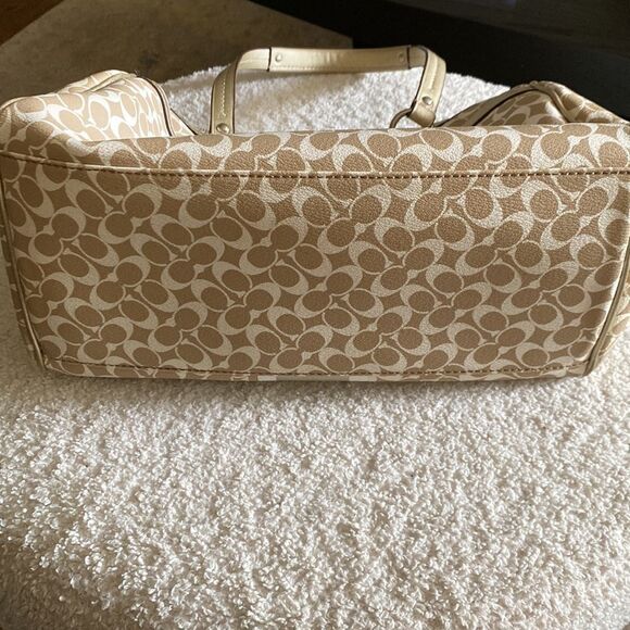 Coach Chelsea Heritage bag Signature White Gold Purple satchel with Dust bag - Picture 12 of 12